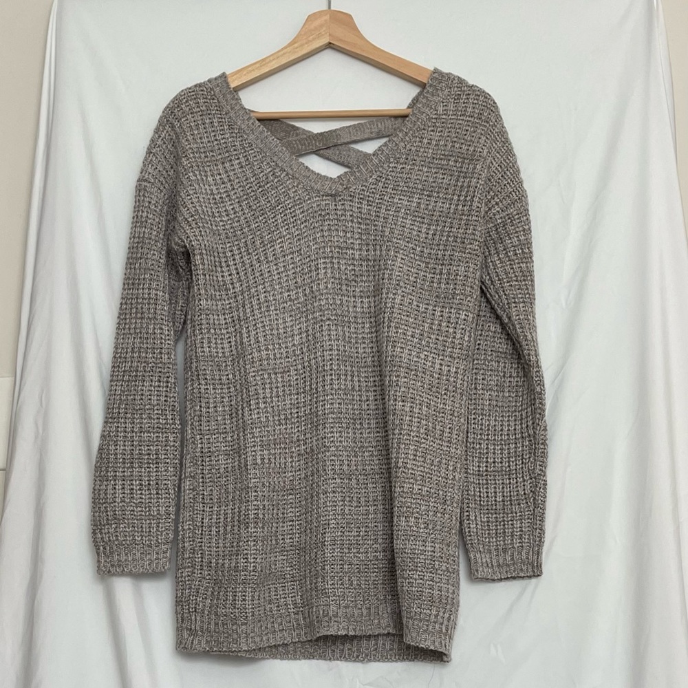 grey sweater